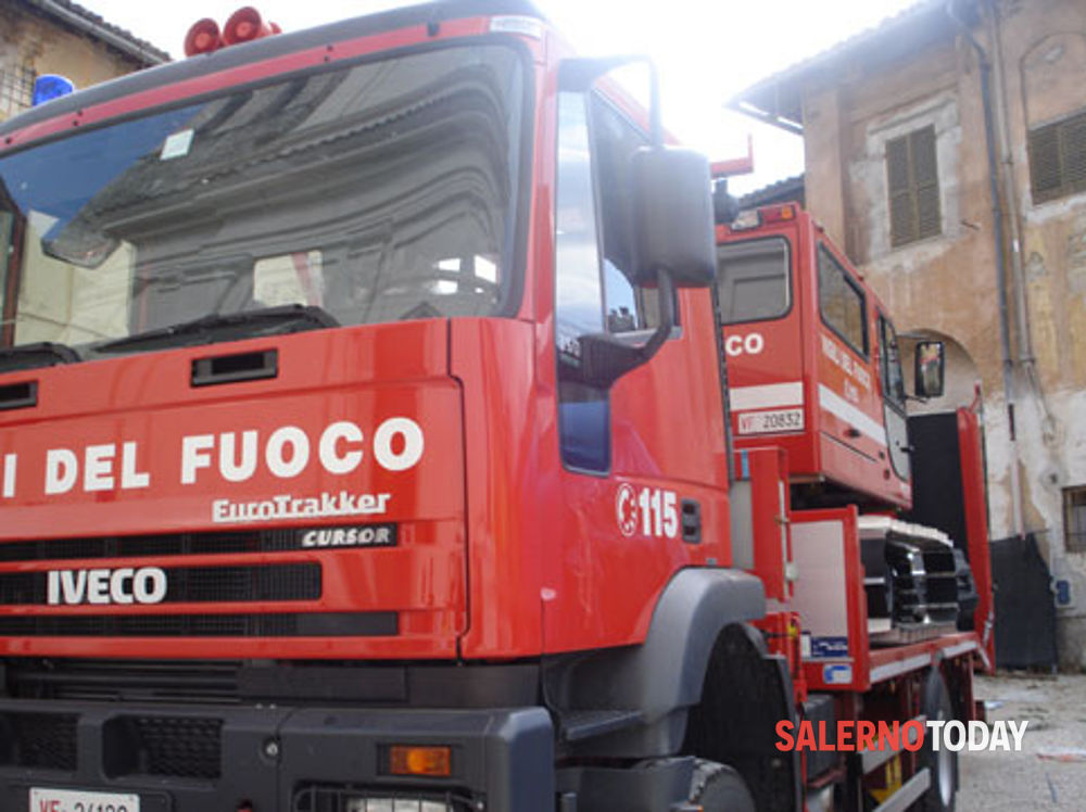 Campania: Vigili del Fuoco: “Approvato alla Camera impegno a stabilizzare gli agenti precari”