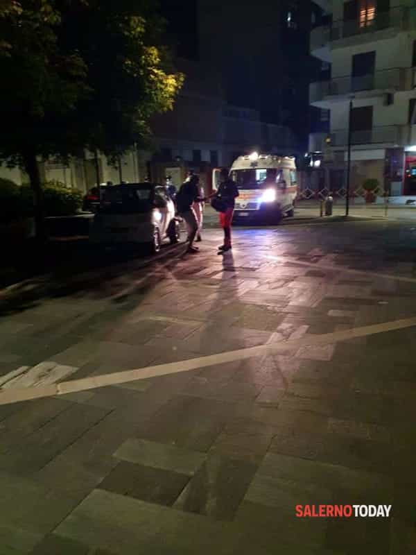 Semina il panico tra i passanti: bloccato straniero ubriaco a Mercato San Severino