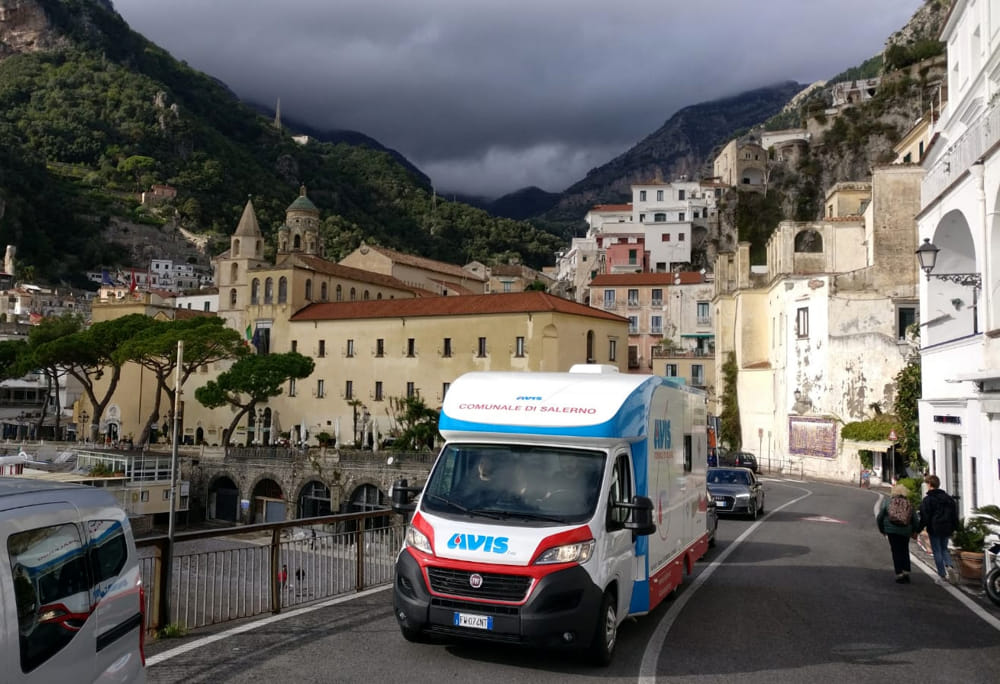 Amalfi, nuova giornata di raccolta del sangue in piazza Municipio