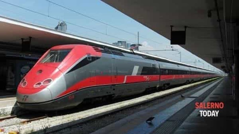 Trenitalia: al via gli orari estivi, più collegamenti tra la provincia di Salerno e il Nord