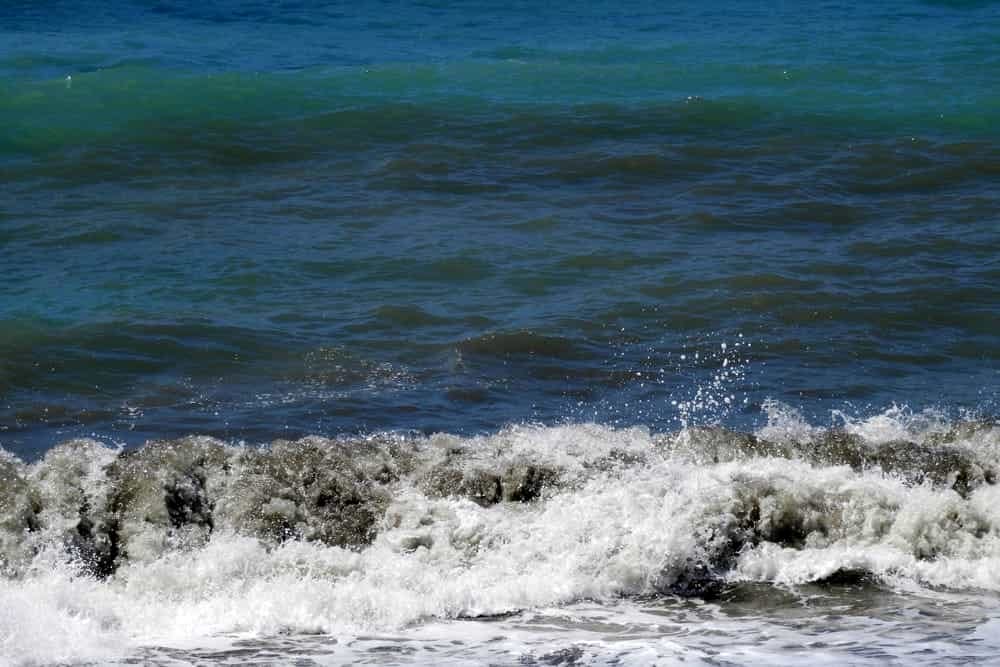 Mare sporco dopo la pioggia: Udicon scrive a Comune di Salerno e Regione