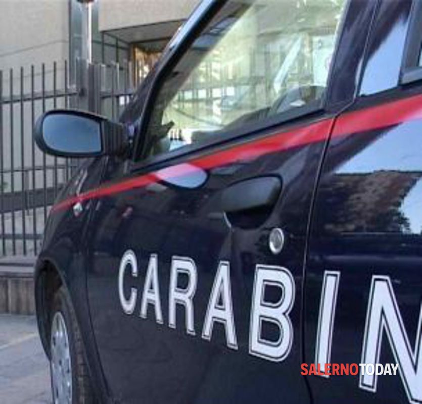 Botte al PalaTusciano: aggredito un inserviente, arrivano i carabinieri