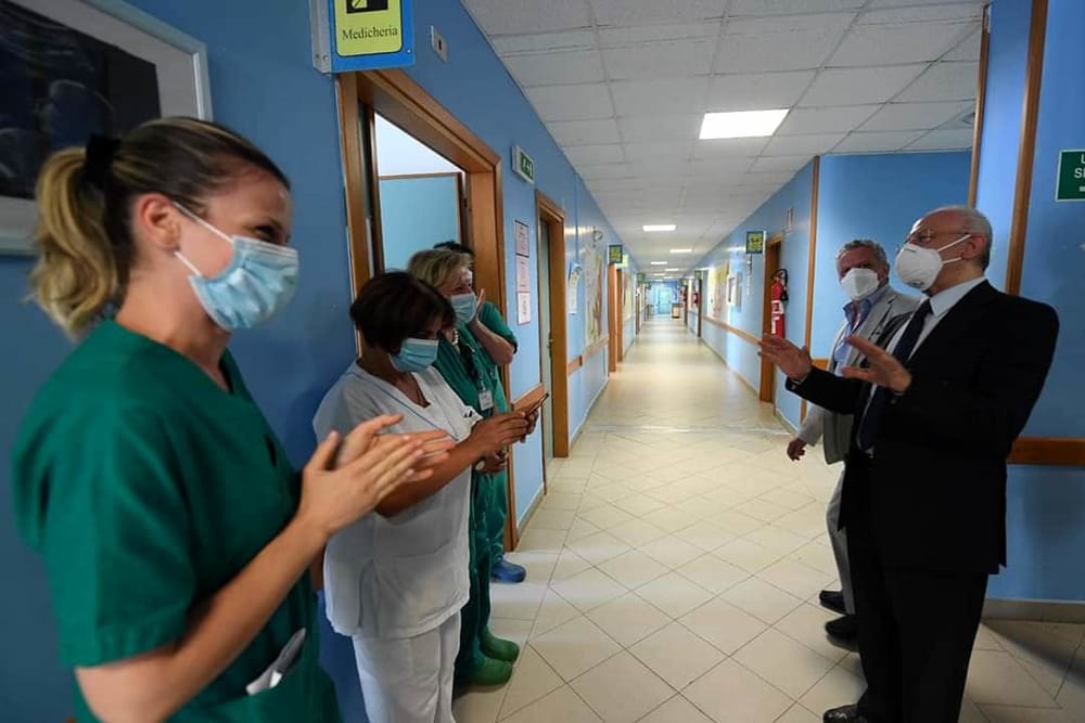 Sapri, il governatore De Luca incontra i medici dell’ospedale