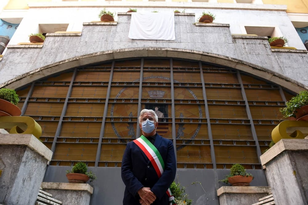Covid a Salerno, il sindaco: “Contagi sotto controllo, nessuna zona rossa”