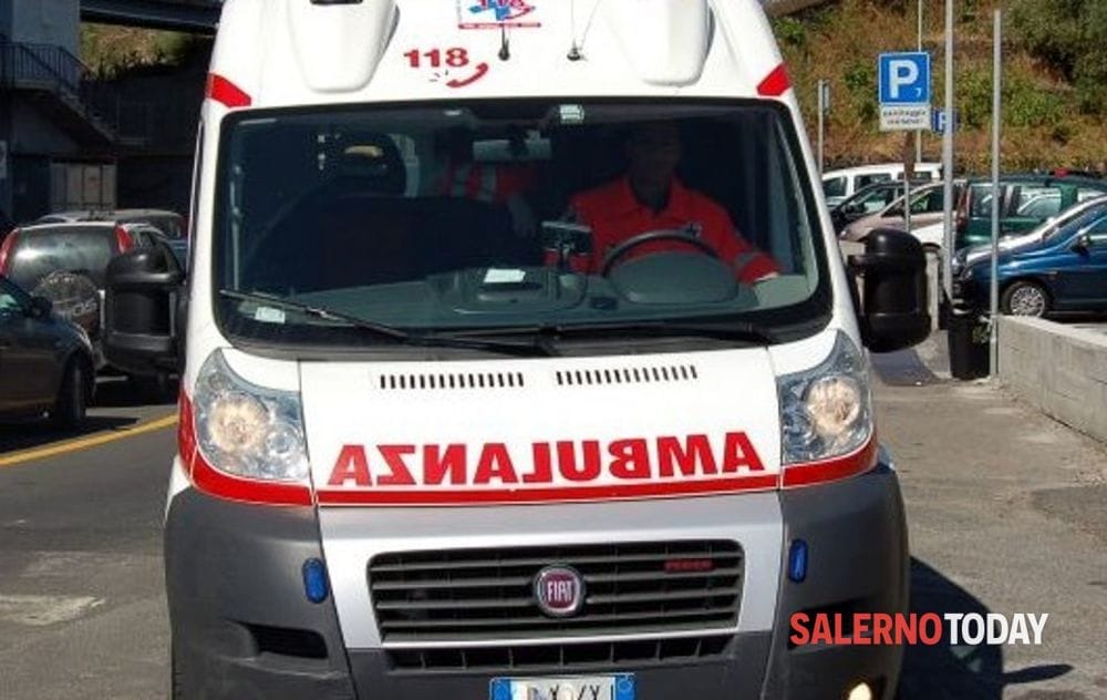 Incidente a Sassano: automobilista in ospedale, si indaga