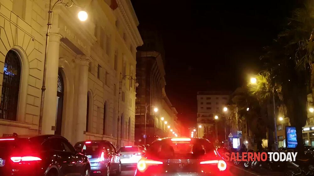 Coprifuoco e movida: il video del sabato sera a Salerno