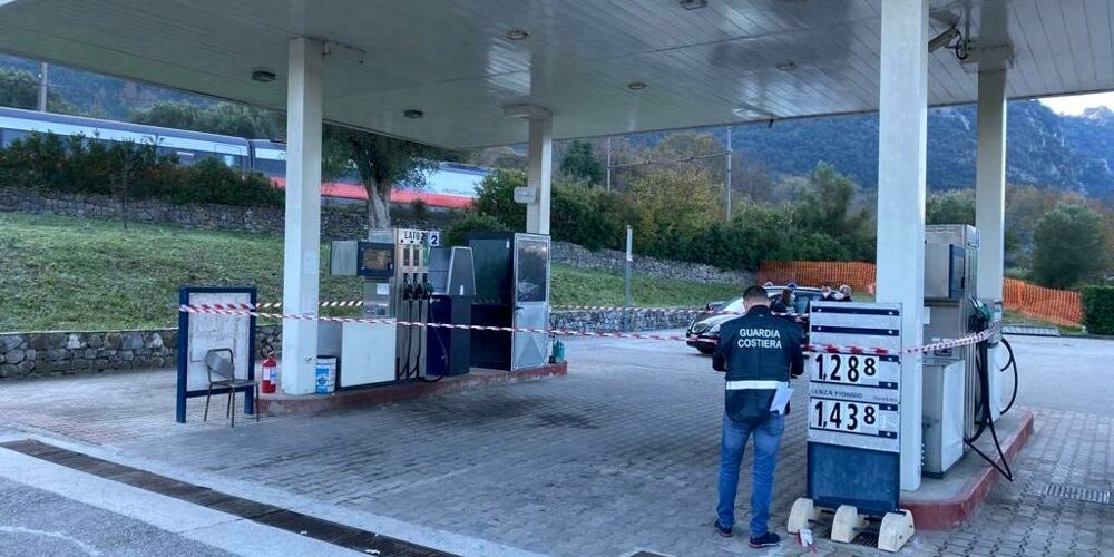 Celle di Bungheria: sequestrato distributore carburante non a norma