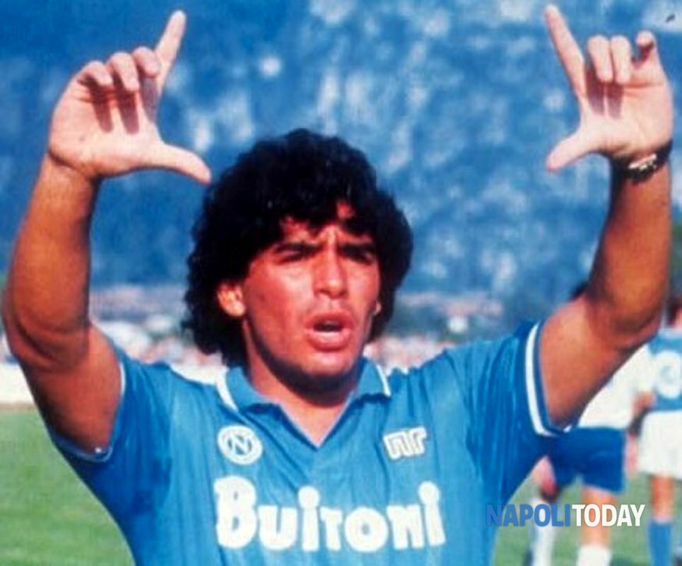 Maradona genio del calcio: i granata ricordano il Pibe de Oro e la Coppa Italia