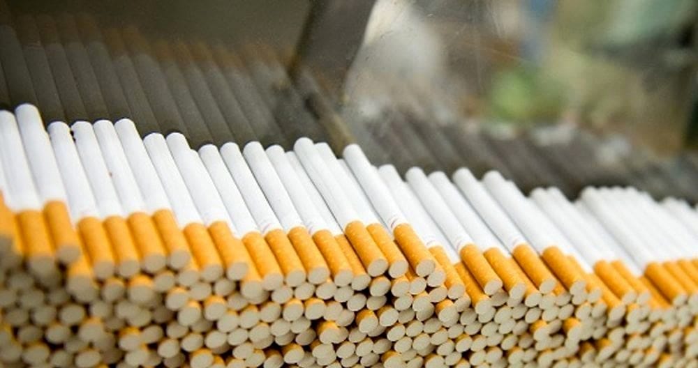 In giro per Nocera Inferiore con 140 kg di sigarette di contrabbando: denunciato