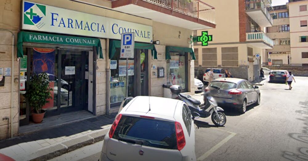 Rapina a mano armata alla farmacia comunale di Salerno