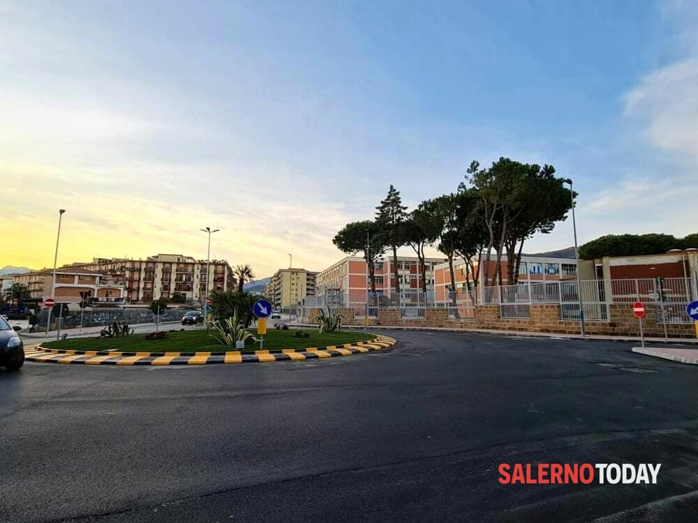 Salerno, pronta la nuova rotatoria nel quartiere Pastena