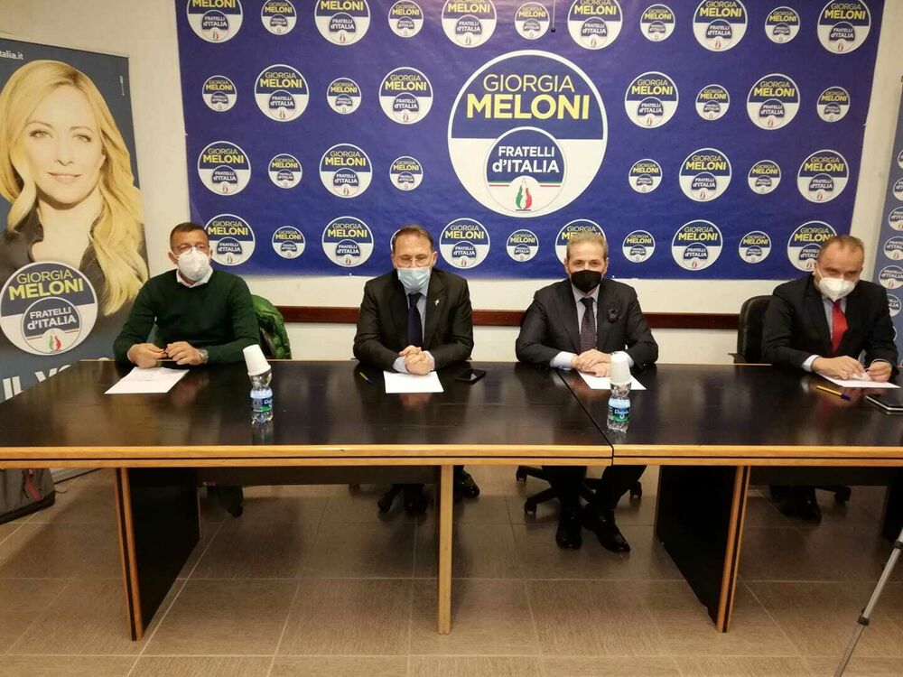 Elezioni a Salerno, FdI appoggia Sarno: “E’ un civico che non pone veti e non rinnega la sua storia”