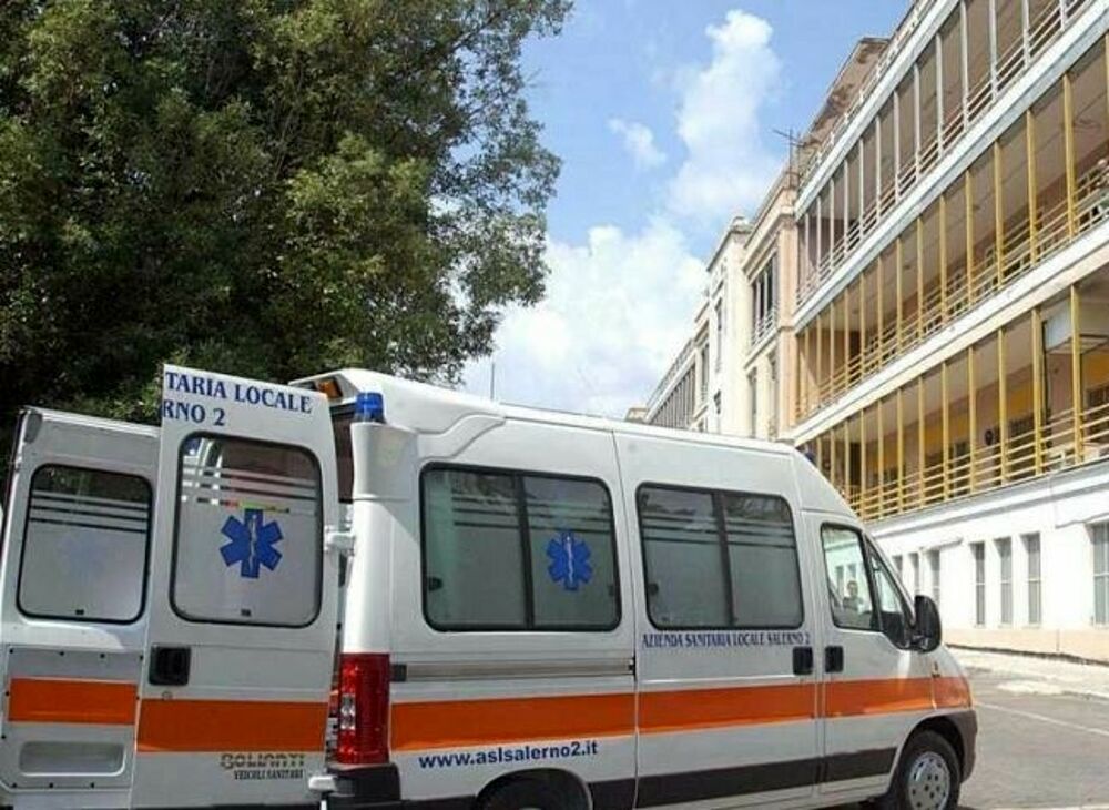 Ospedale da Procida, allarme della Uil: “Mancano medici in area pneumologica”