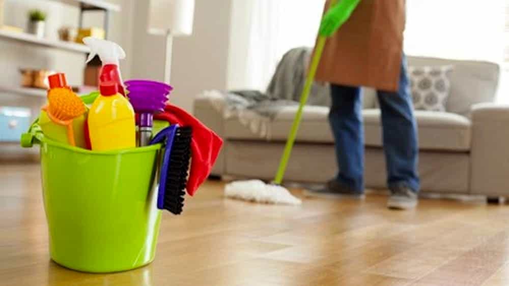 I consigli degli esperti di Folletto per le pulizie di primavera, per una casa libera da polvere e allergeni