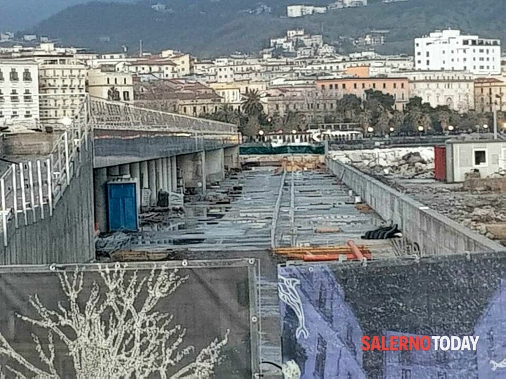 Salerno, proseguono i lavori tra Piazza della Libertà e il Molo Manfredi