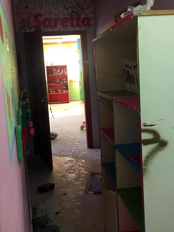 Vandali all’asilo comunale di Angri, ingenti i danni: il Comune stanzia i fondi