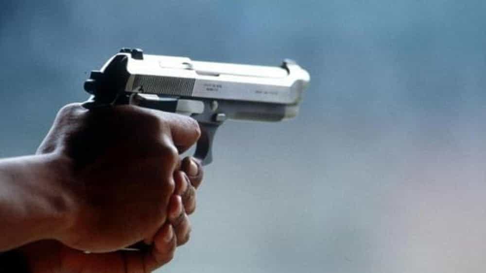 Scafati, droga in casa e una pistola in una culla per bambini: arrestato imprenditore