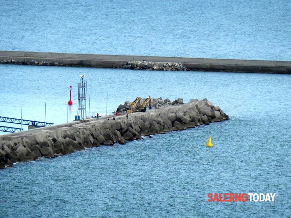 Porto di Salerno: prende forma la nuova imboccatura, nuovo varco pedonale al Molo Manfredi