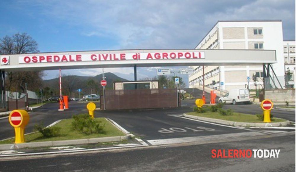 Incidente tra auto e moto sul lungomare di Agropoli: due feriti in ospedale