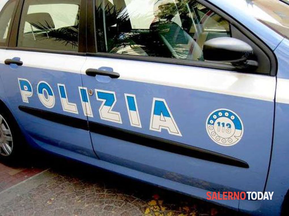 Spaccio a Salerno, blitz dei “Falchi” in una cantina: arrestato 30enne