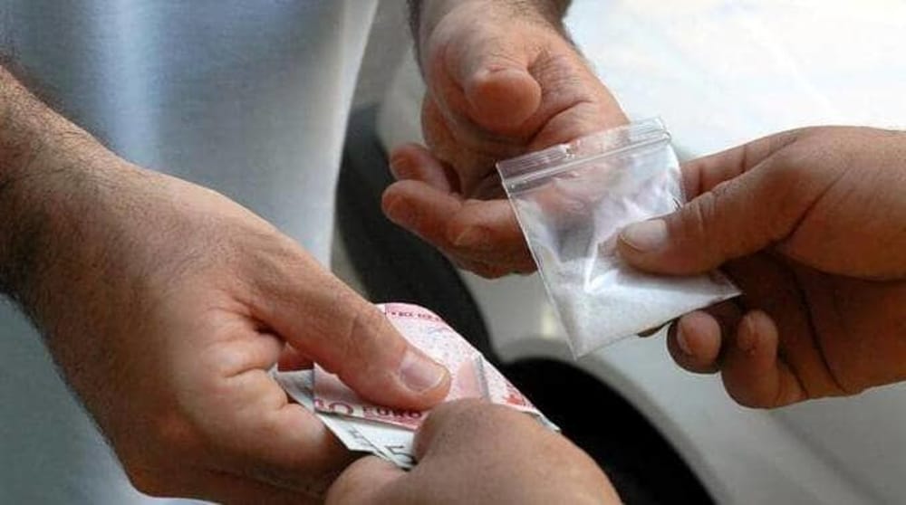 Spaccio nella movida a Salerno: sequestrate 330 dosi di cocaina-crack, arrestato 21enne