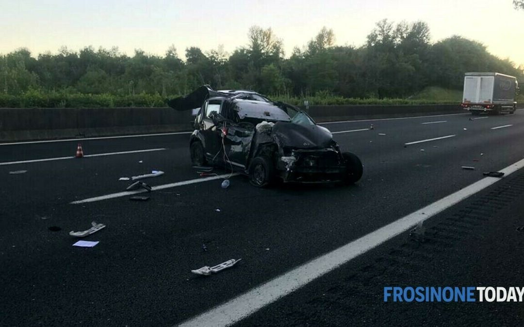 Tragico incidente in autostrada, a Frosinone: muore una donna di Battipaglia