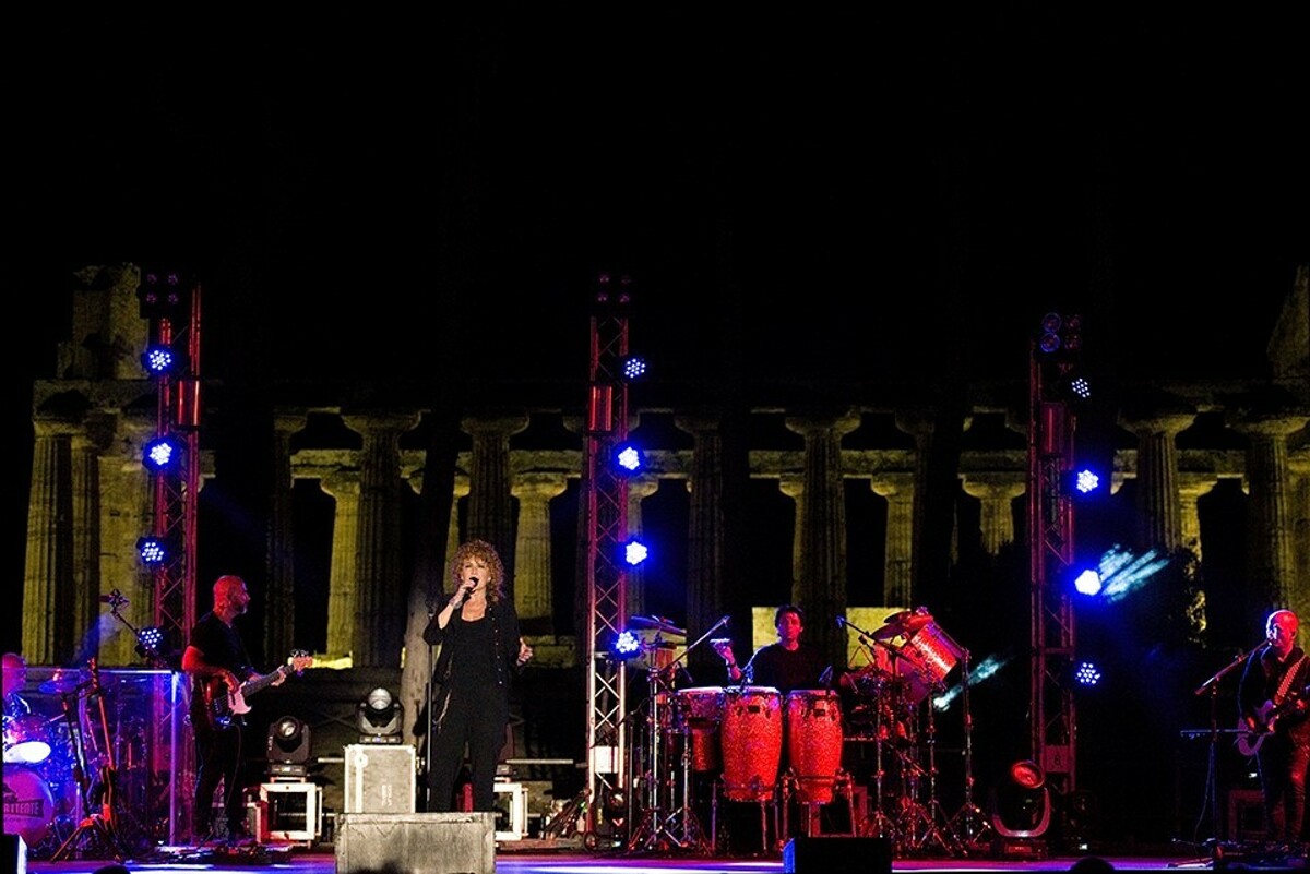 Fiorella Mannoia in concerto a Paestum: cresce l’attesa, pochi biglietti disponibili