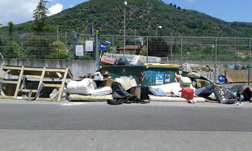Centro di raccolta Arechi chiuso per 2 giorni: l’avviso di Salerno Pulita