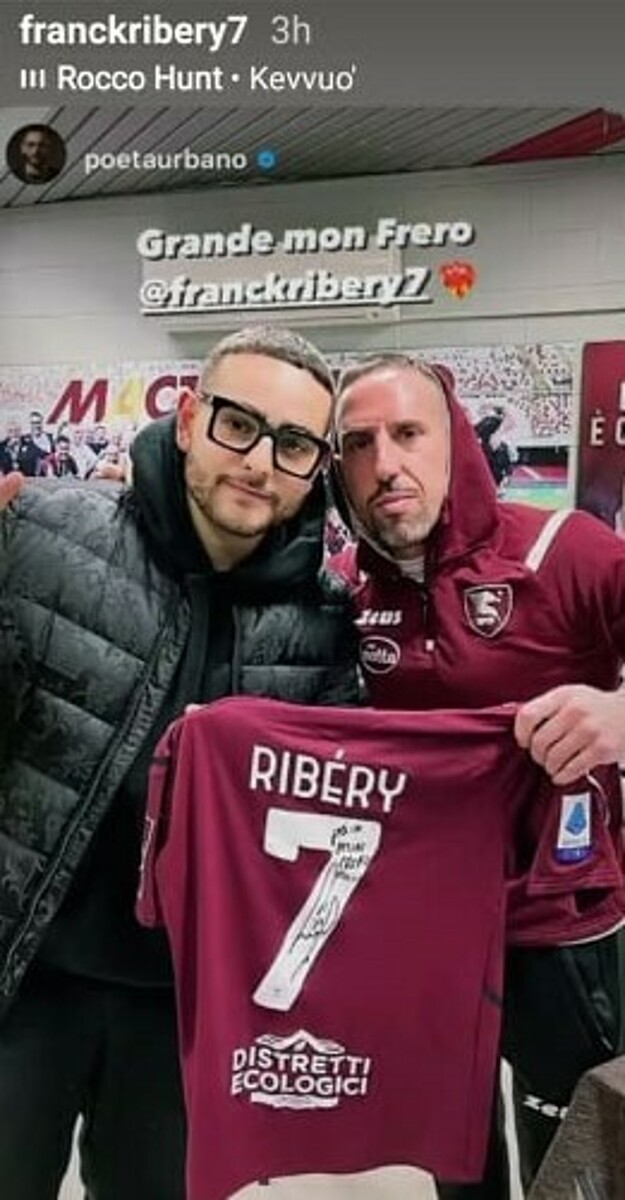 “Grande, mon frero”: Rocco Hunt cuore granata con Ribéry allo stadio