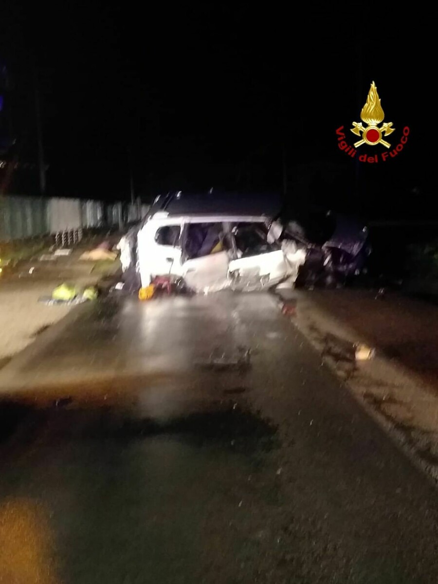 Incidente mortale tra Teggiano e Sassano: arrestata la conducente dell’auto