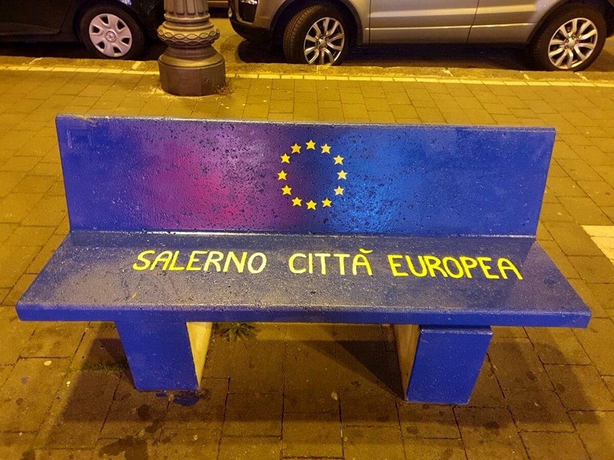 Salerno ha la sua “panchina europea”: l’inaugurazione