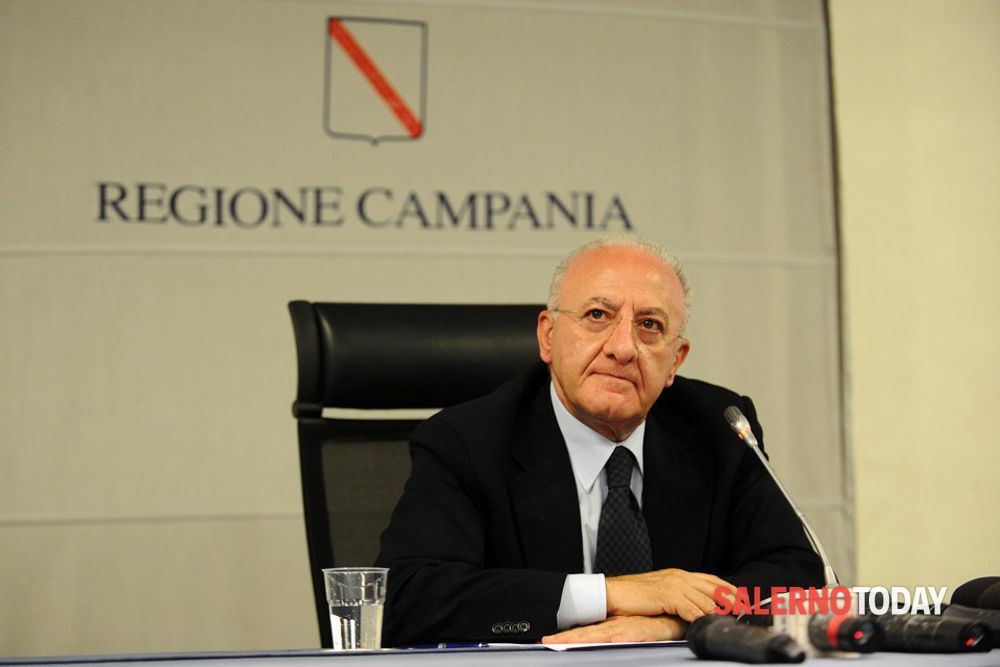 “Atto di maschilismo contro la Cipollone? Assolutamente inventato”: la replica di De Luca a Franceschini
