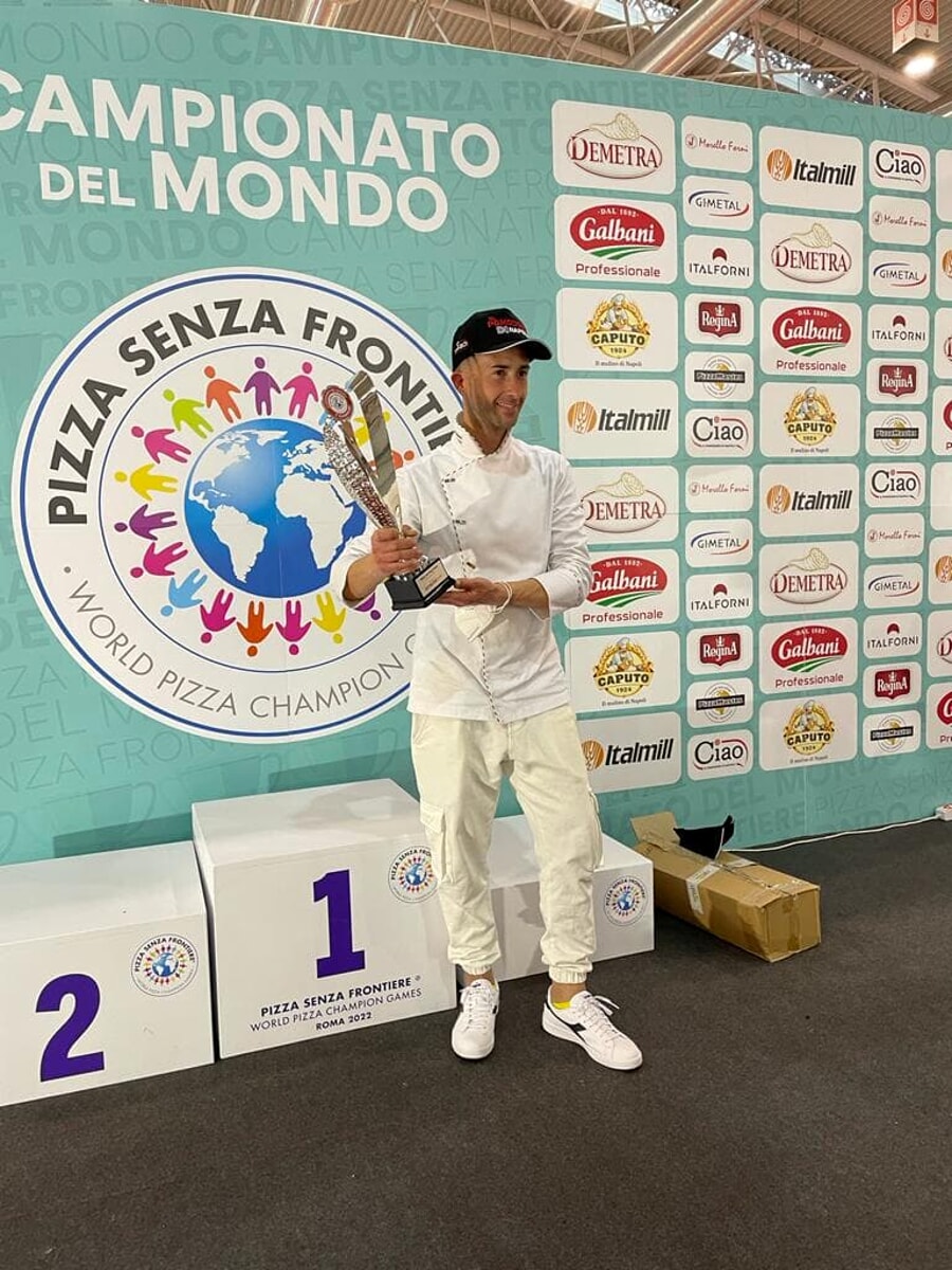 Campionato Mondiale della Pizza: Gianluca Lamberti sale sul podio nella categoria “Pizza Napoletana”