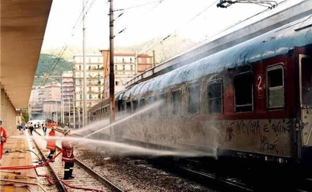 Rogo del treno Piacenza-Salerno: è il giorno dei 4 angeli granata