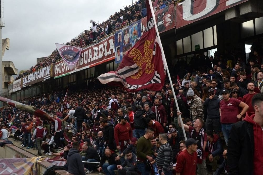 La carica dei 6mila: la Salernitana giocherà ad Empoli nello stadio granata