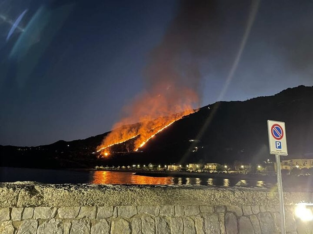 Ancora fiamme nel Cilento: doppio incendio a Pisciotta