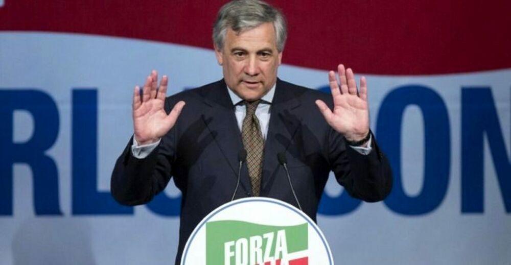 Politiche 2022, tappa di Tajani ad Angri per incontrare gli elettori di Forza Italia