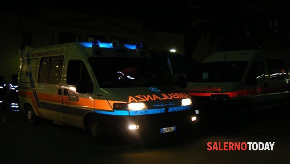 Incidente a Salerno, auto investe una ragazza: muore 27enne