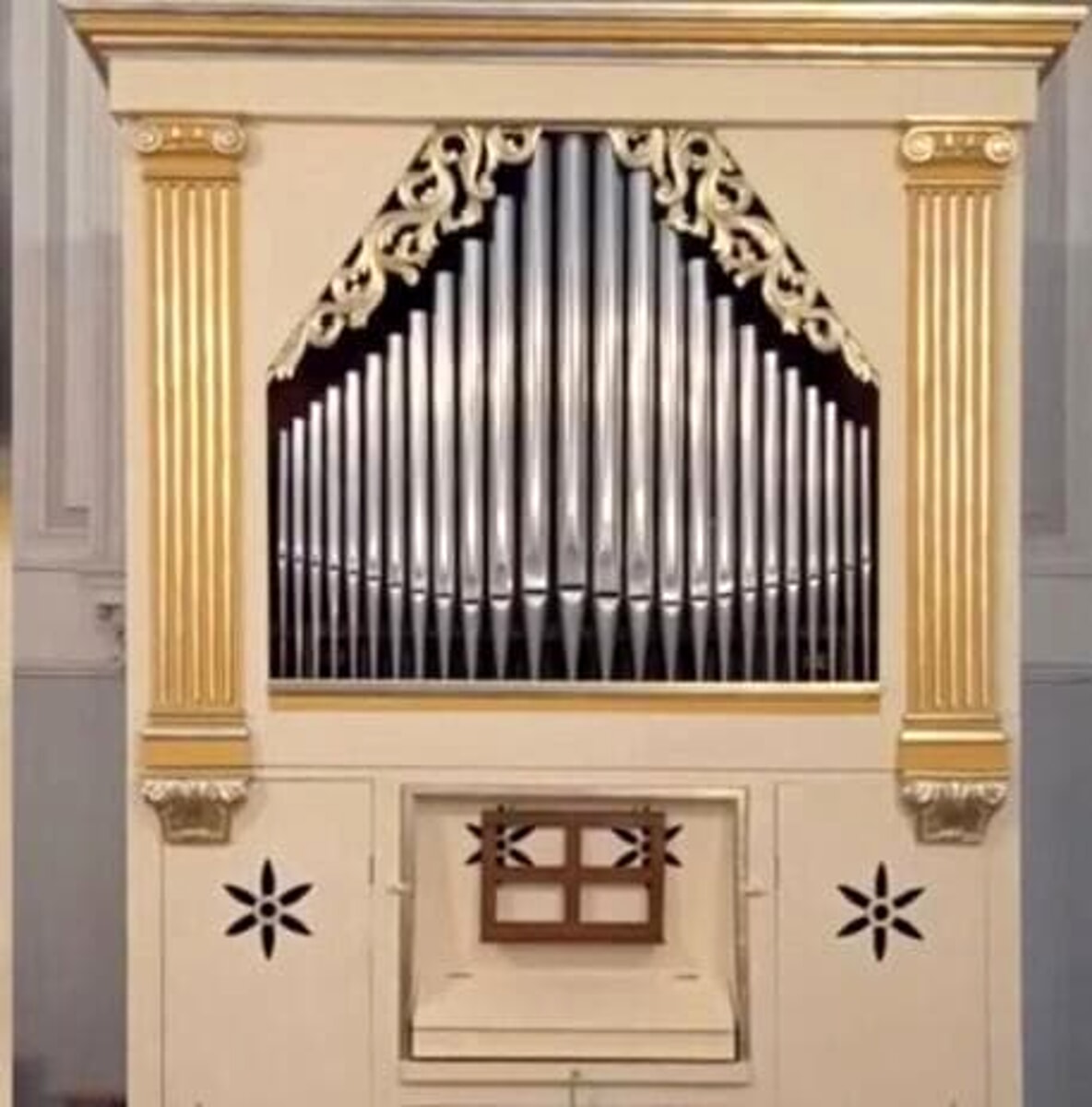 Vallo di Diano, restaurato a Casaletto Spartano uno storico organo a canne