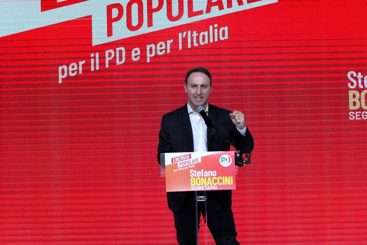 Primarie Pd, Piero De Luca: “Con Bonaccini un partito europeista e vicino ai territori”