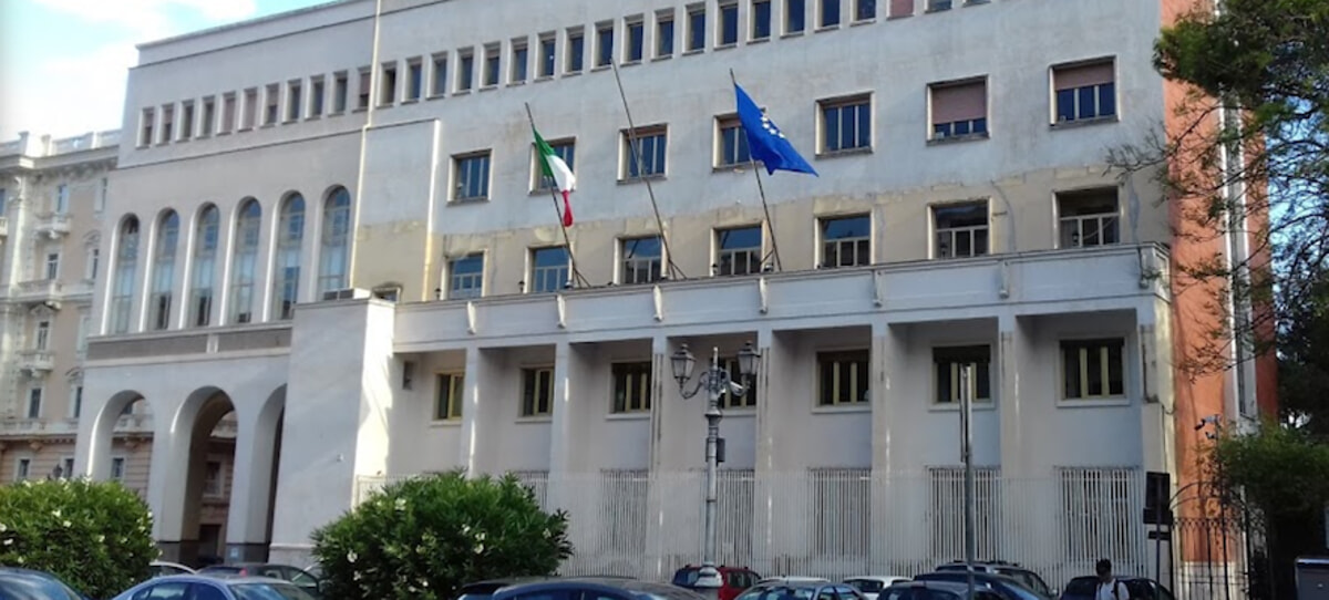 “Open day passaporto”, oltre cento cittadini si recano in Questura a Salerno