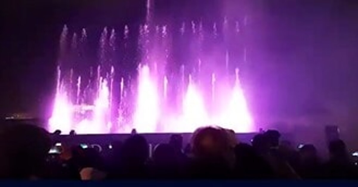 Incanto a Battipaglia con lo spettacolo delle fontane danzanti: boom di presenze