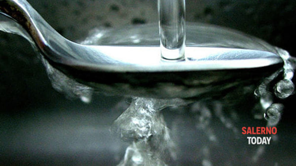 Lavori sulla rete idrica: rubinetti a secco per 12 ore in due comuni salernitani