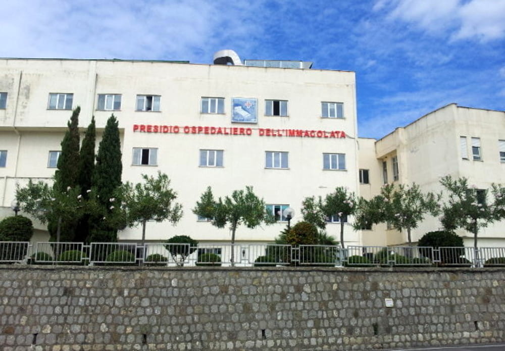 Ospedale di Sapri, l’appello del comitato: “Il punto nascita è a rischio”