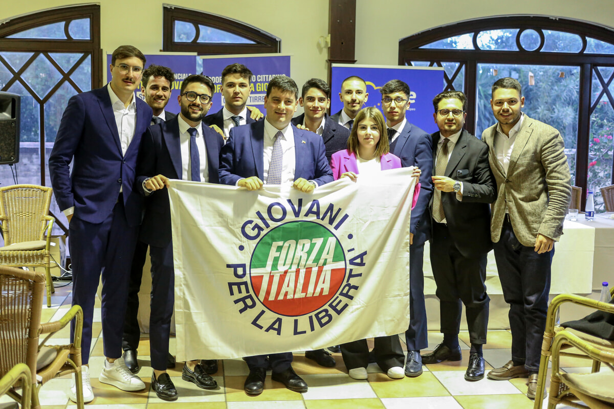 In Forza Italia Giovani Salerno si amplia l’organigramma con nuove responsabili locali