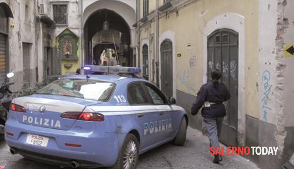 Spara dopo la lite ad un minore nel centro storico di Salerno: fermato 19enne per tentato omicidio