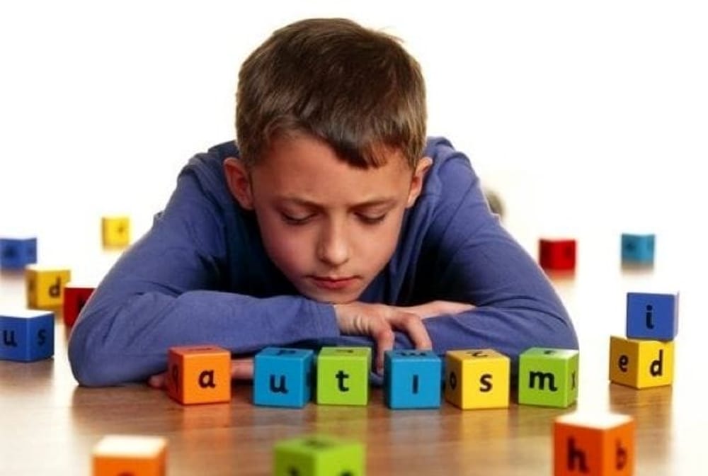 Sanità, Saiello (M5S): “La Regione garantisca l’assistenza ai bambini affetti da autismo”